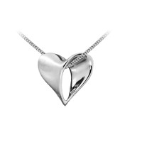 Halskæde i sterling sølv med hjertevedhæng | By Gotte´S
